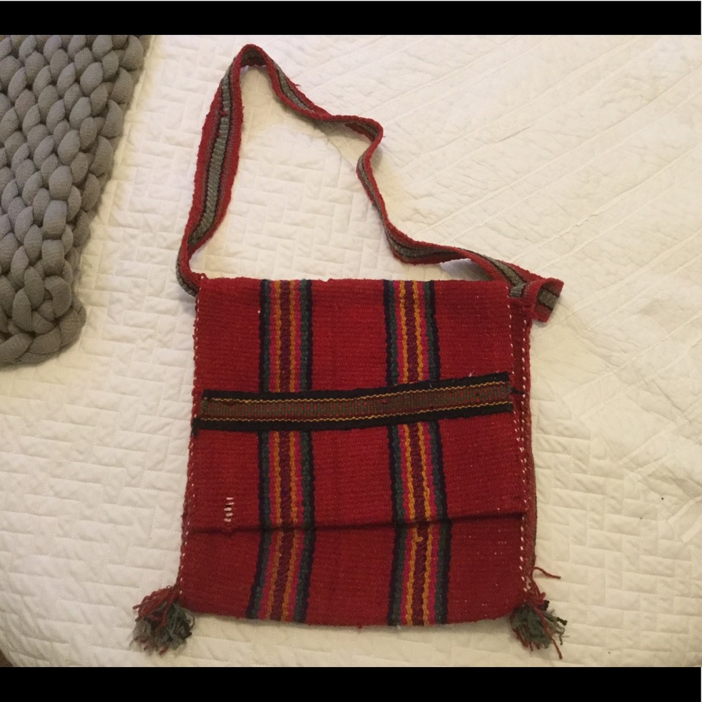 Ecuadorian Handmade Wool Woven Satchel/Bag